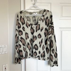 Socialite V-Neck Printed Sweater